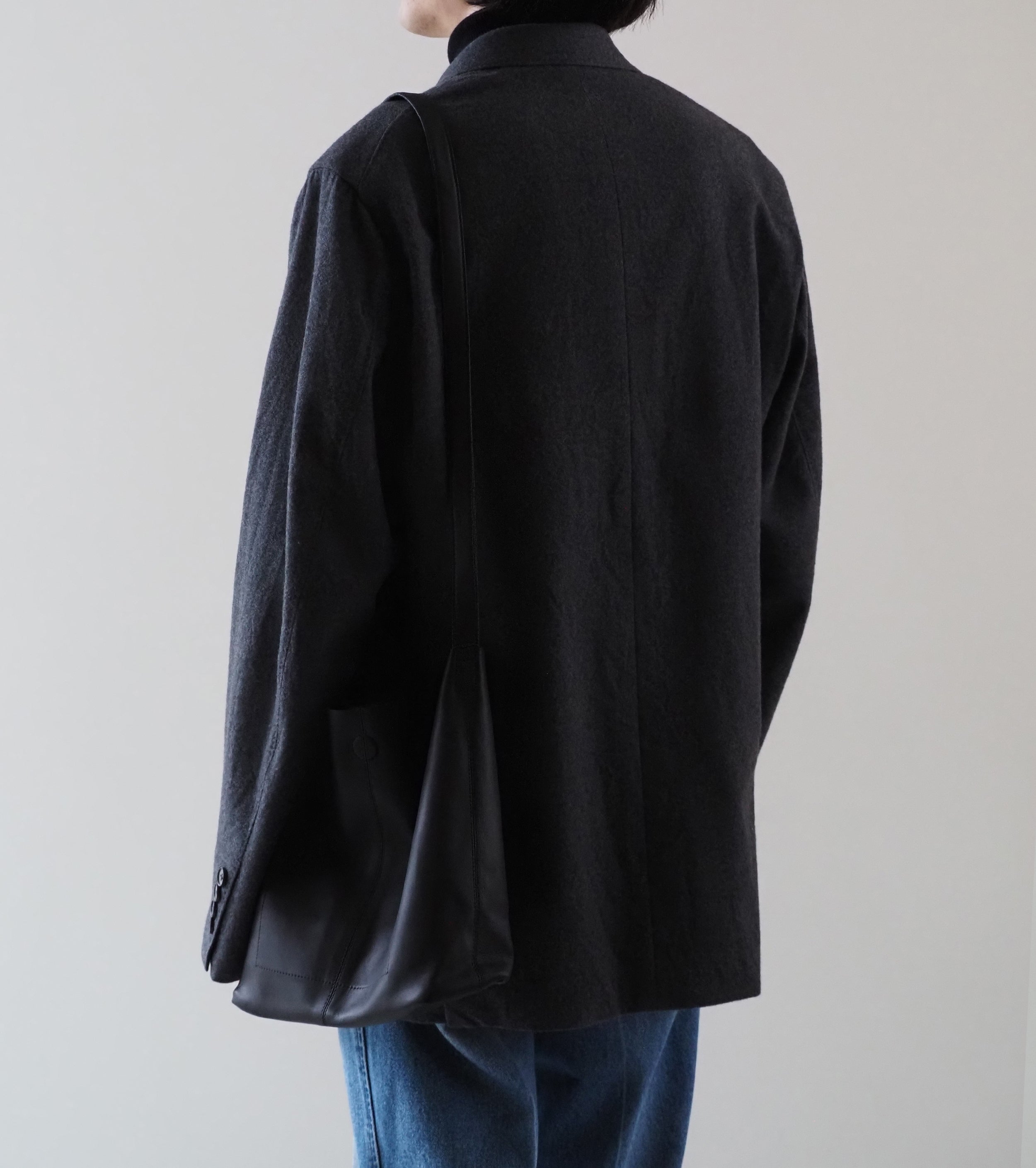 Morphee  SQUARE SHOULDER  : Black