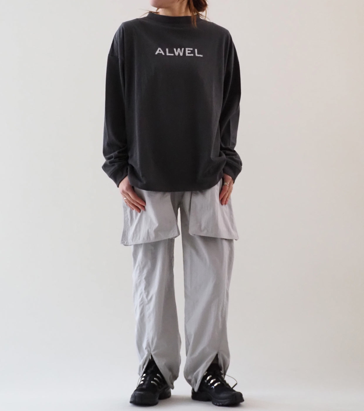 ALWEL LONG TEE, Charcoal Grey