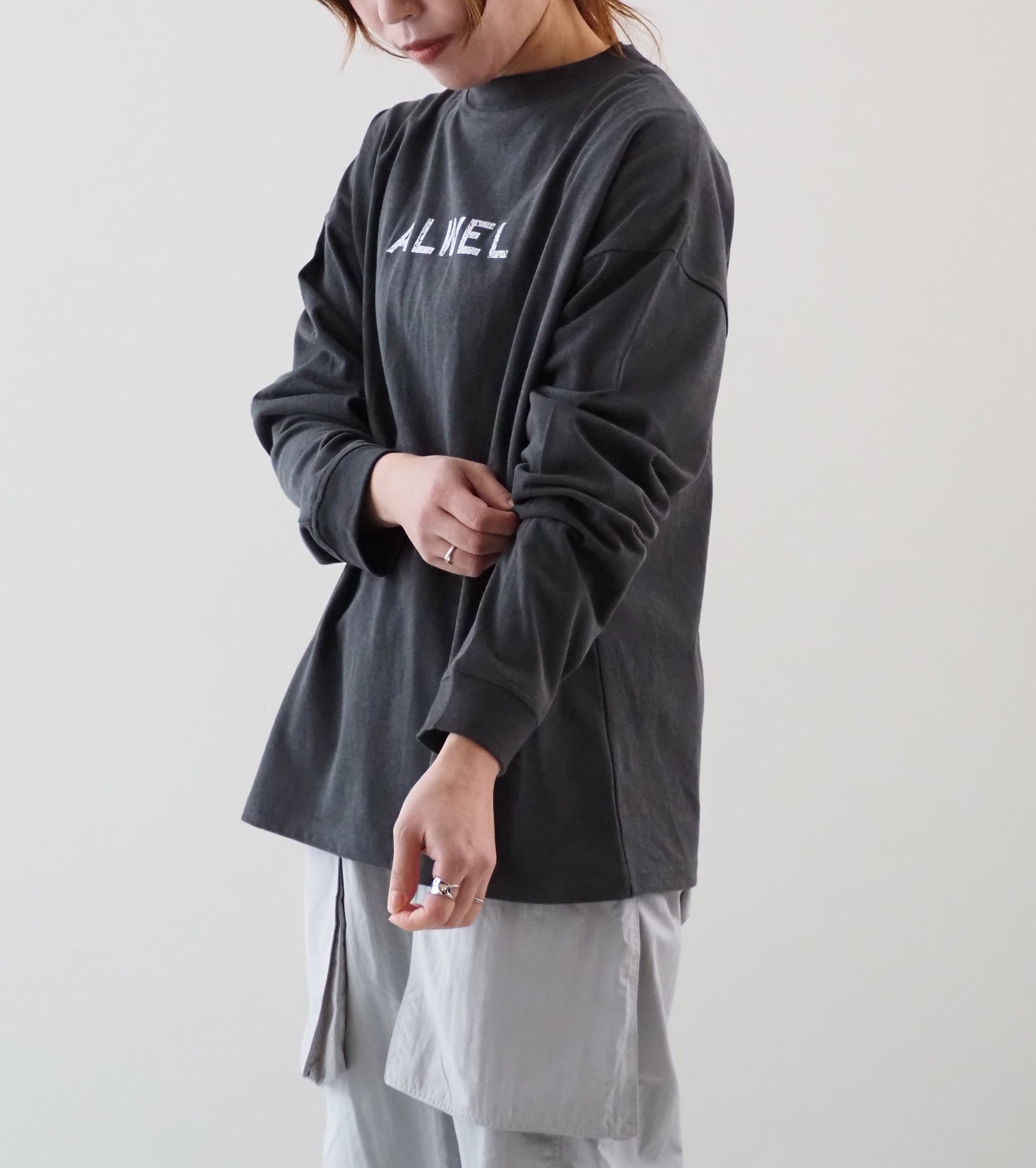 ALWEL LONG TEE, Charcoal Grey