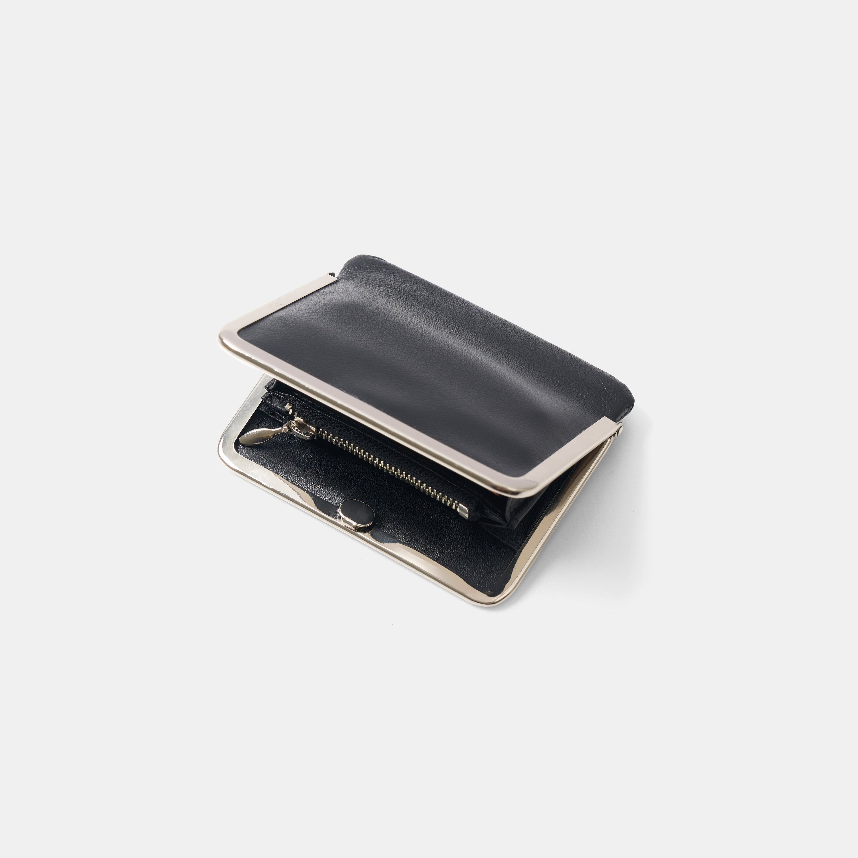 Morphee SAC À MAIN フレームド レザー ハーフ ウォレット , Black ＜SILVER＞