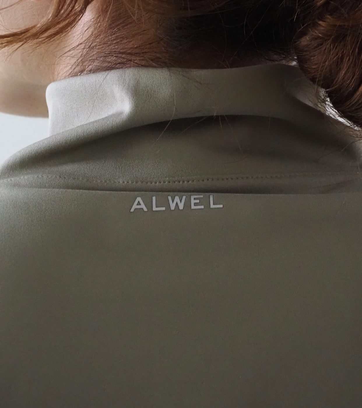 ALWEL ハーフ ジップ トップ , Khaki × Black