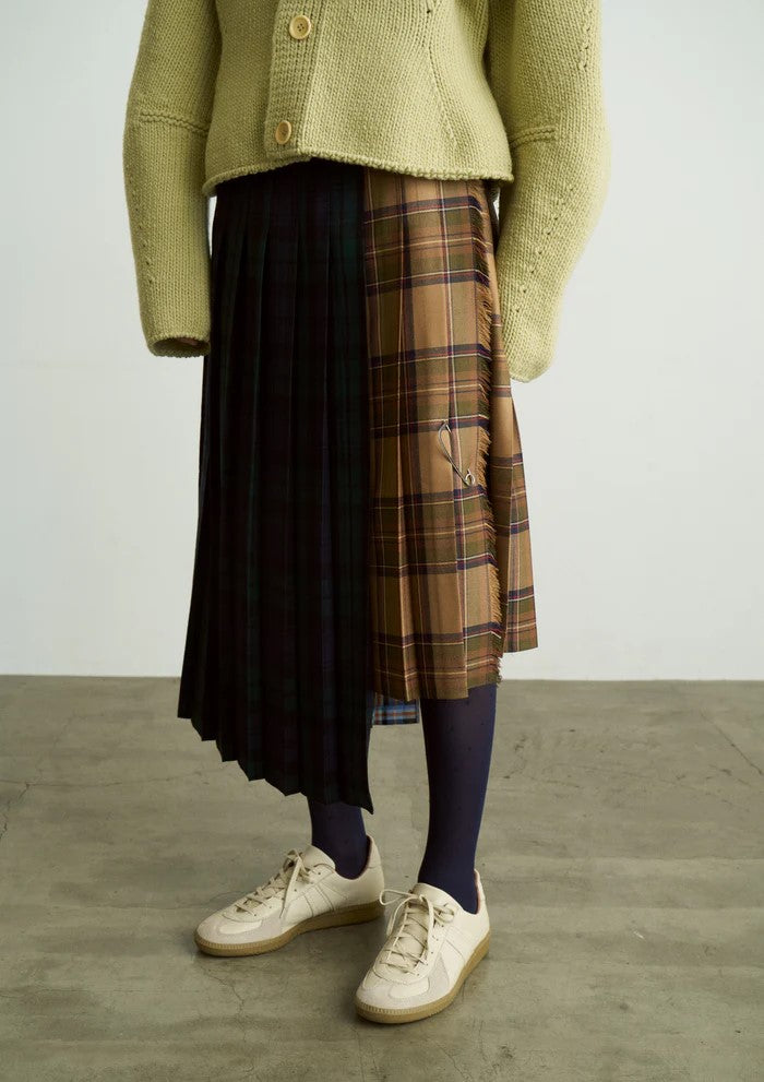 unfil 【 O'NEIL OF DUBLIN × UNFIL 】WORSTED WOOL ASYMMETRY KILT SKIRT  , Mulch B
