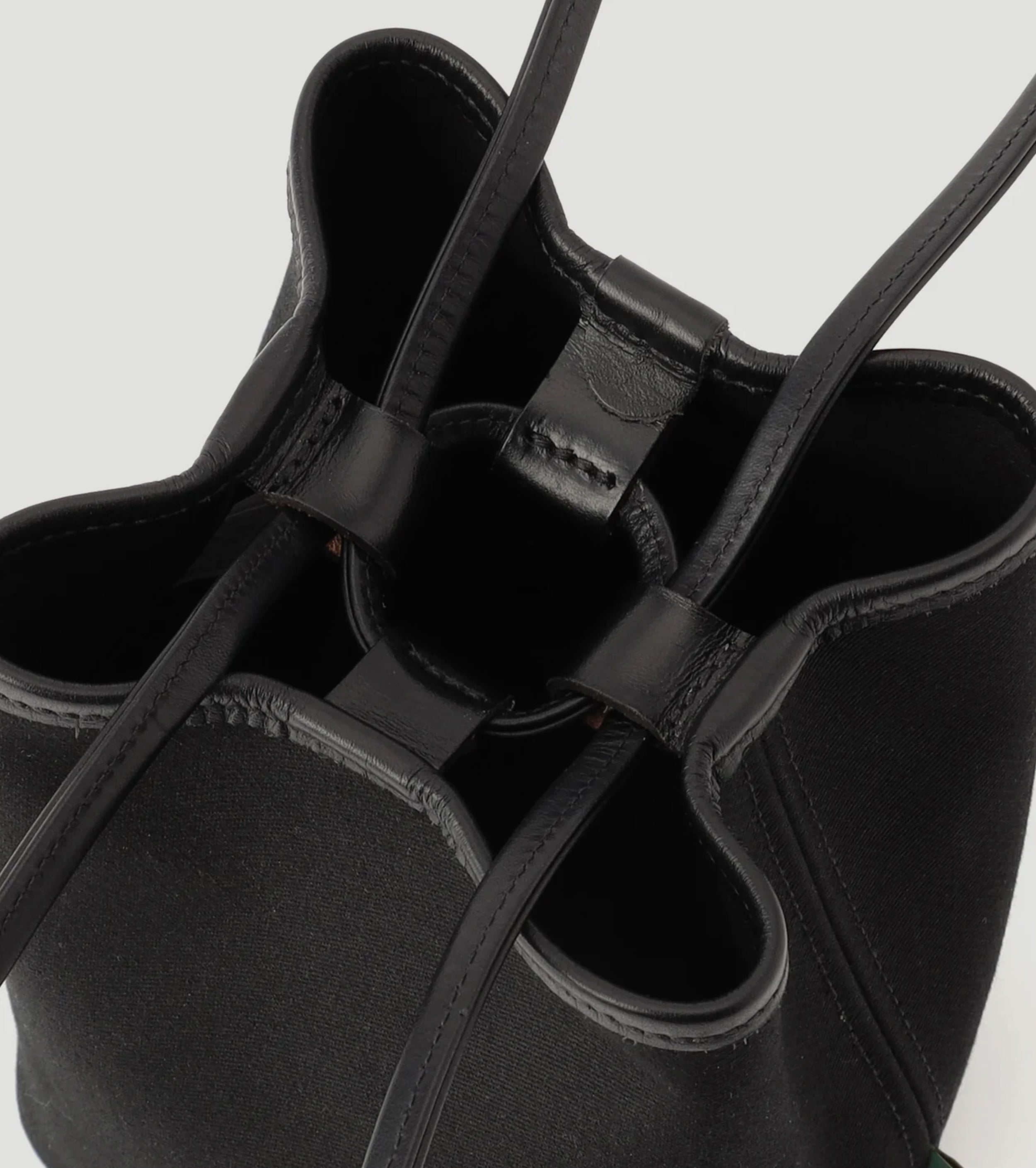 Brady KEER , Black