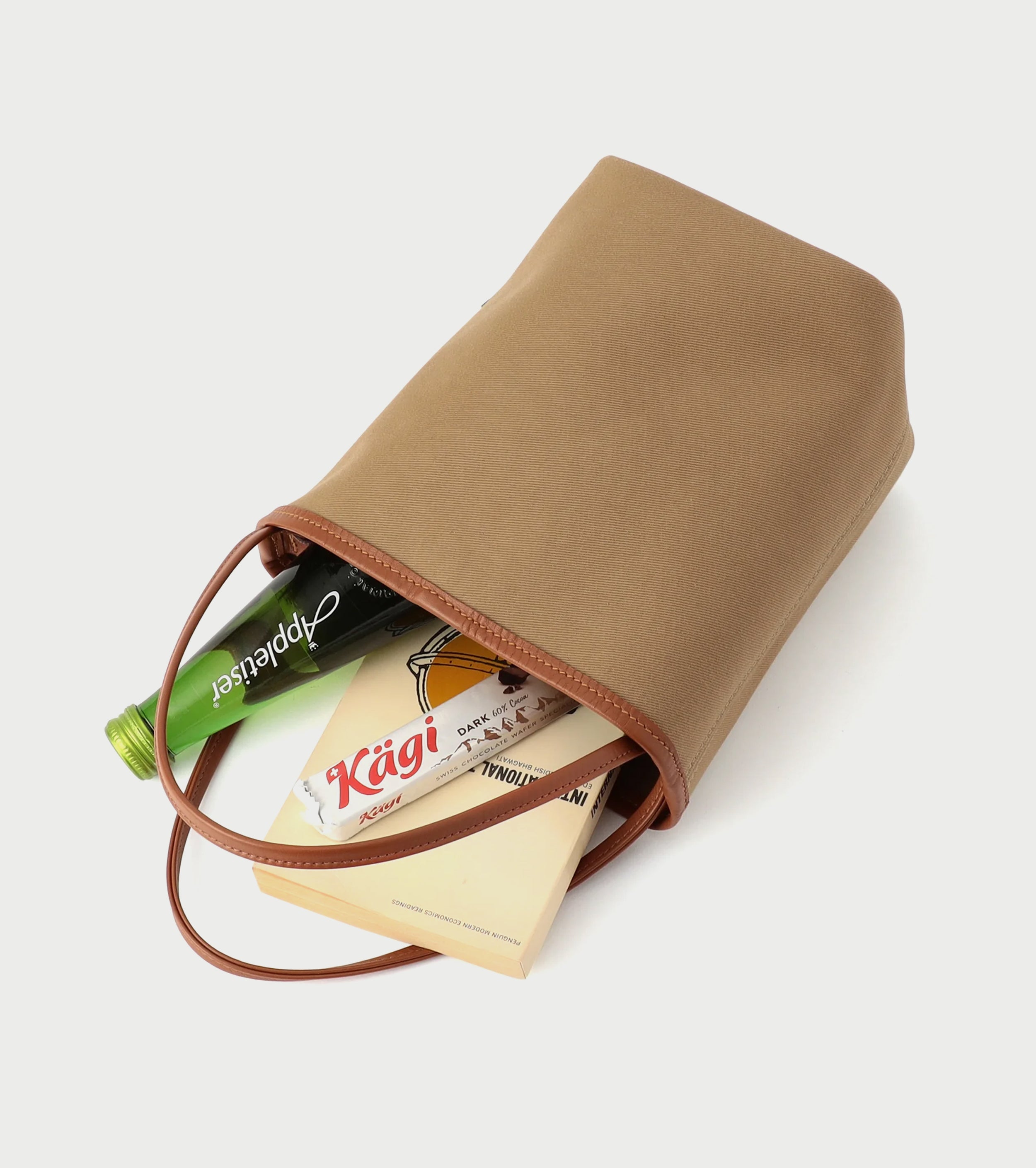 Brady KEER , Khaki