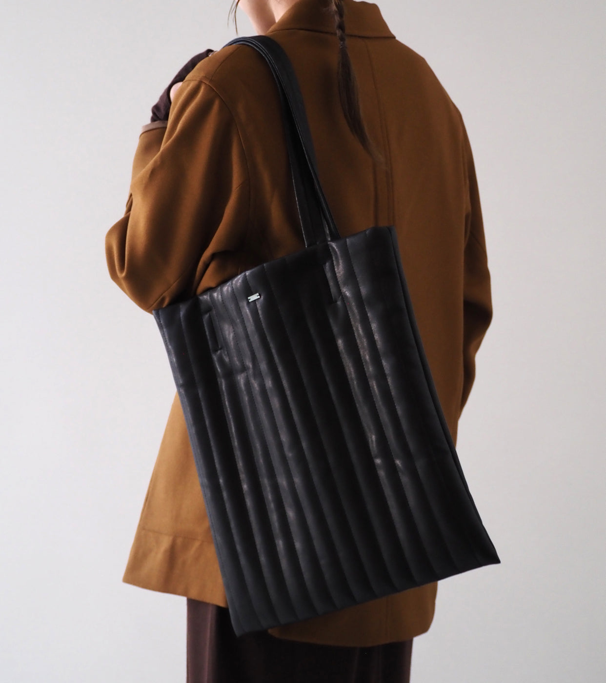 ALWEL FAUX LEATHER PADDED TOTE , Black