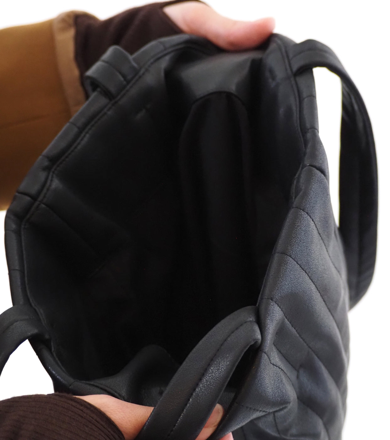 ALWEL FAUX LEATHER PADDED TOTE , Black
