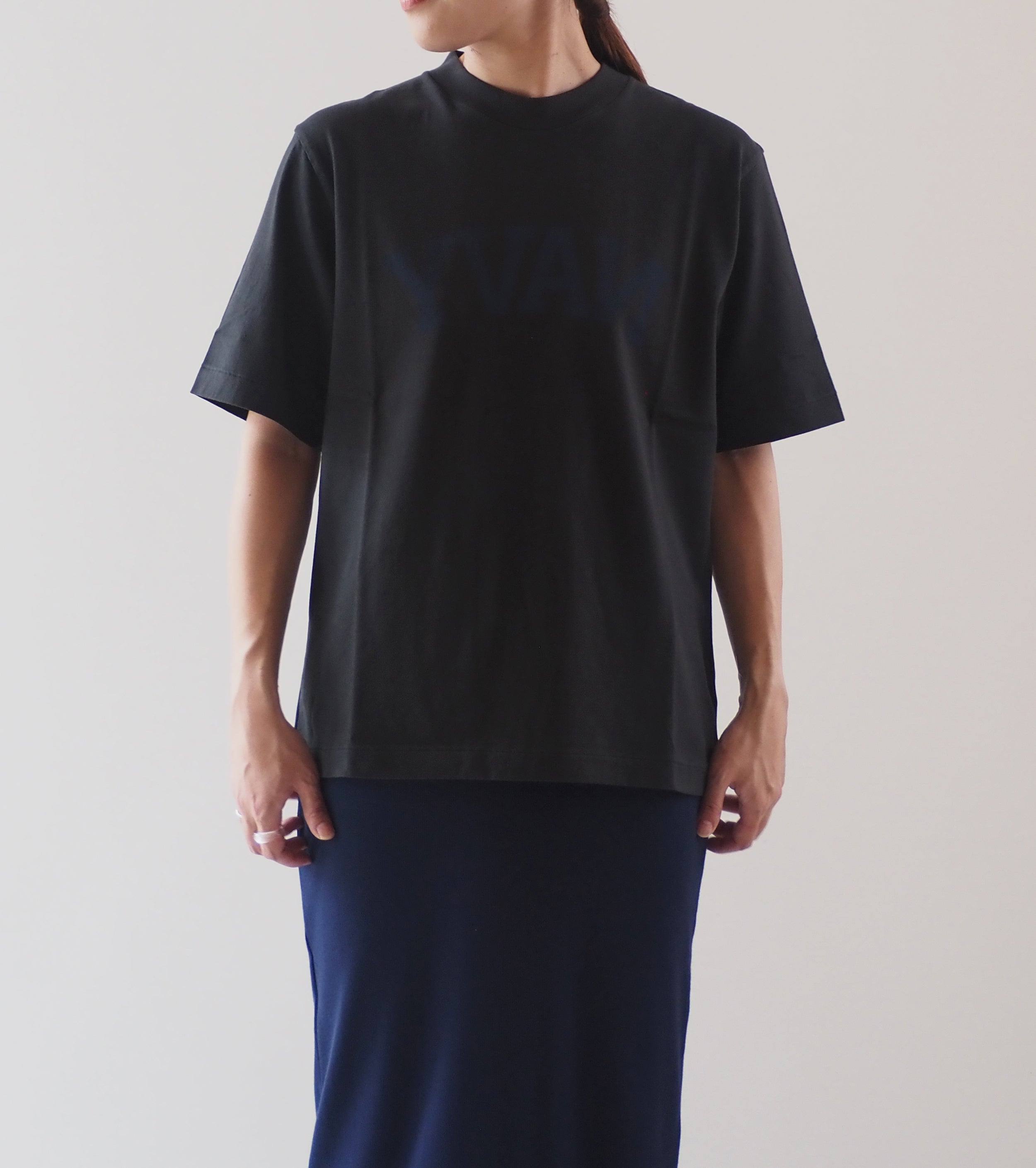 blurhms ROOT STOCK Navyblue  Printed Tee shirt Standard ,Ink Black