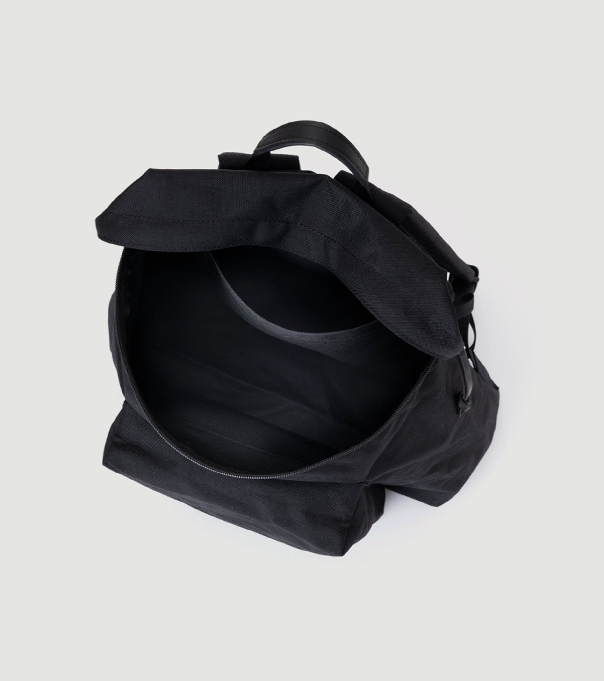 Aeta  バックパック M, Black