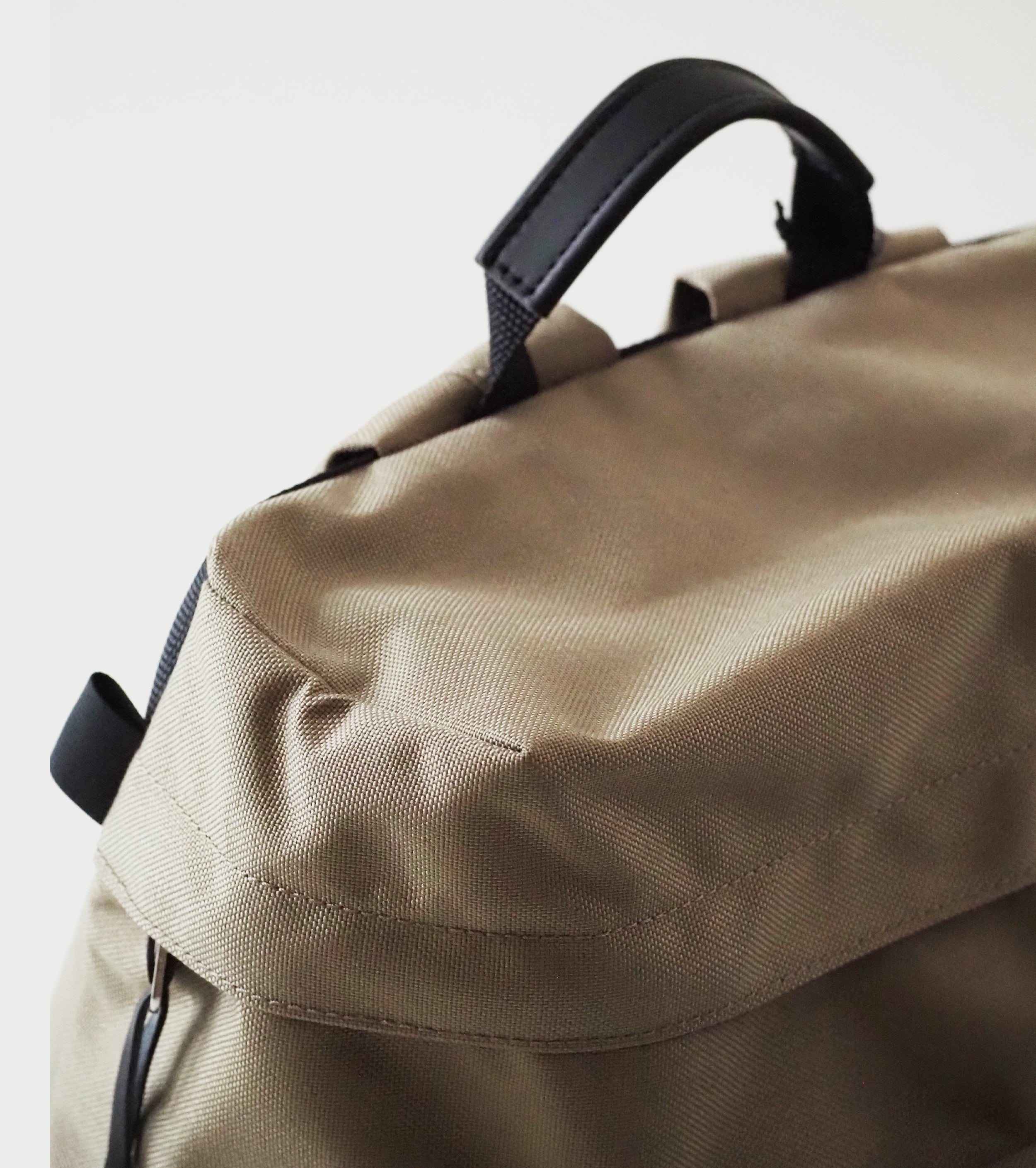 Aeta  バックパック M, Beige