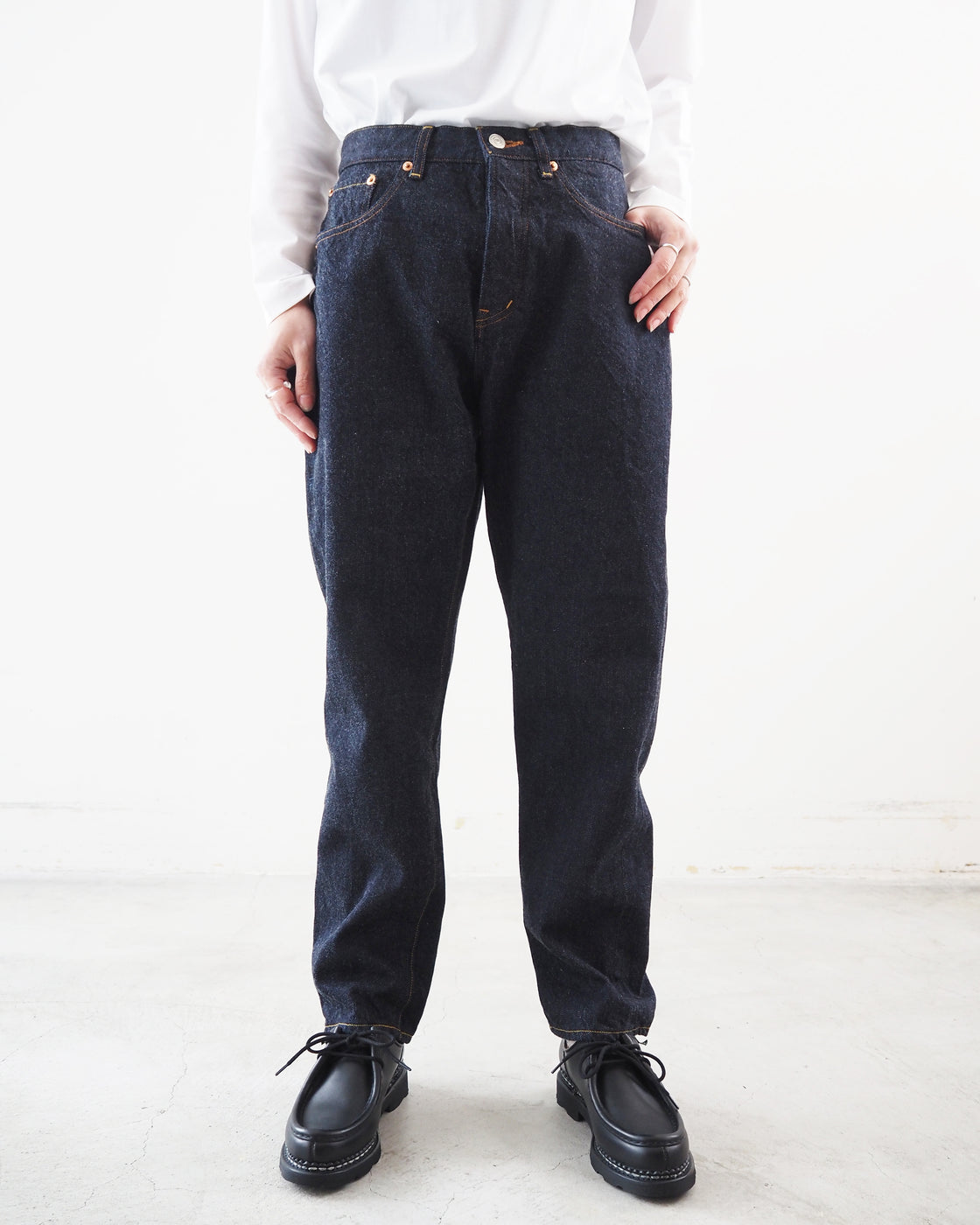 Wide tapered denim, Indigo