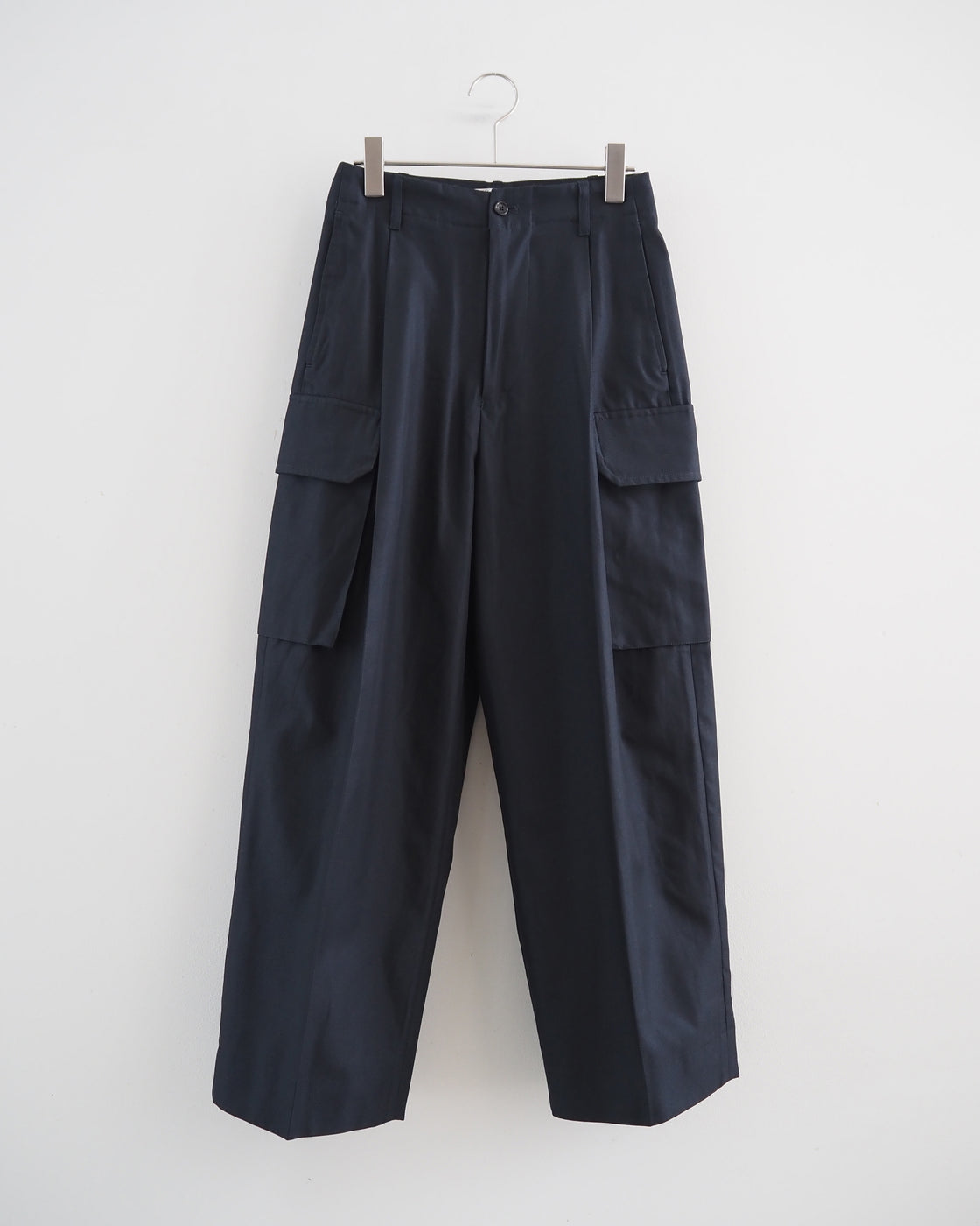 Drill Chambray Super Wide 6P Slacks, Carbon Navy